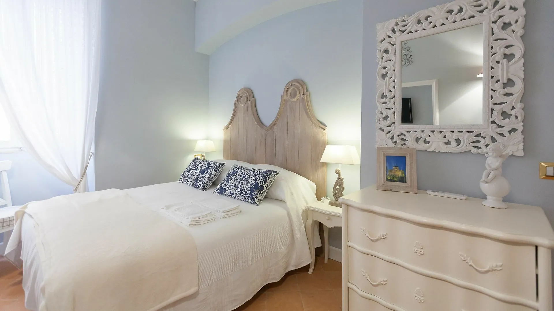 Апартаменты Rental In Rome Vittoria 72 Италия